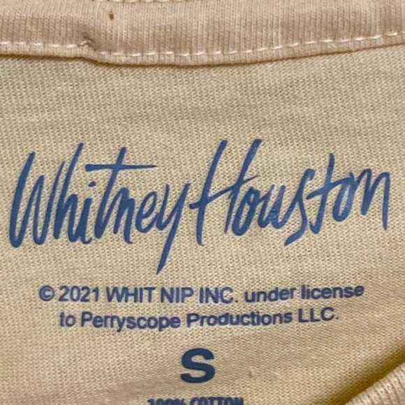 Whitney Houston crop Top T-Shirt - Picture 3 of 5